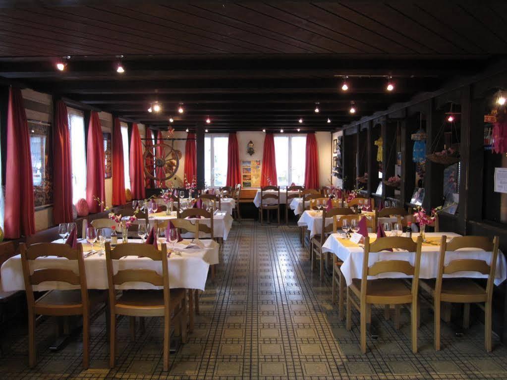 Hotel Krone Attinghausen Ngoại thất bức ảnh