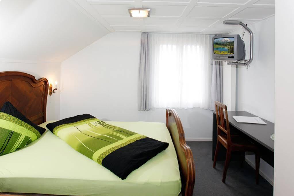 Hotel Krone Attinghausen Ngoại thất bức ảnh