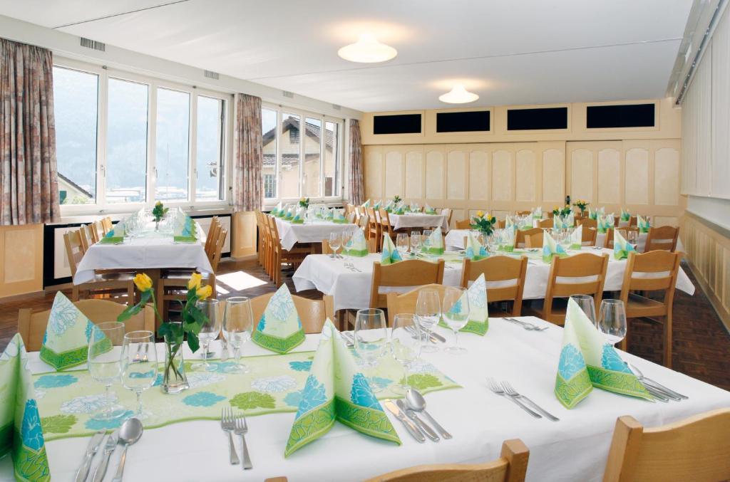 Hotel Krone Attinghausen Ngoại thất bức ảnh